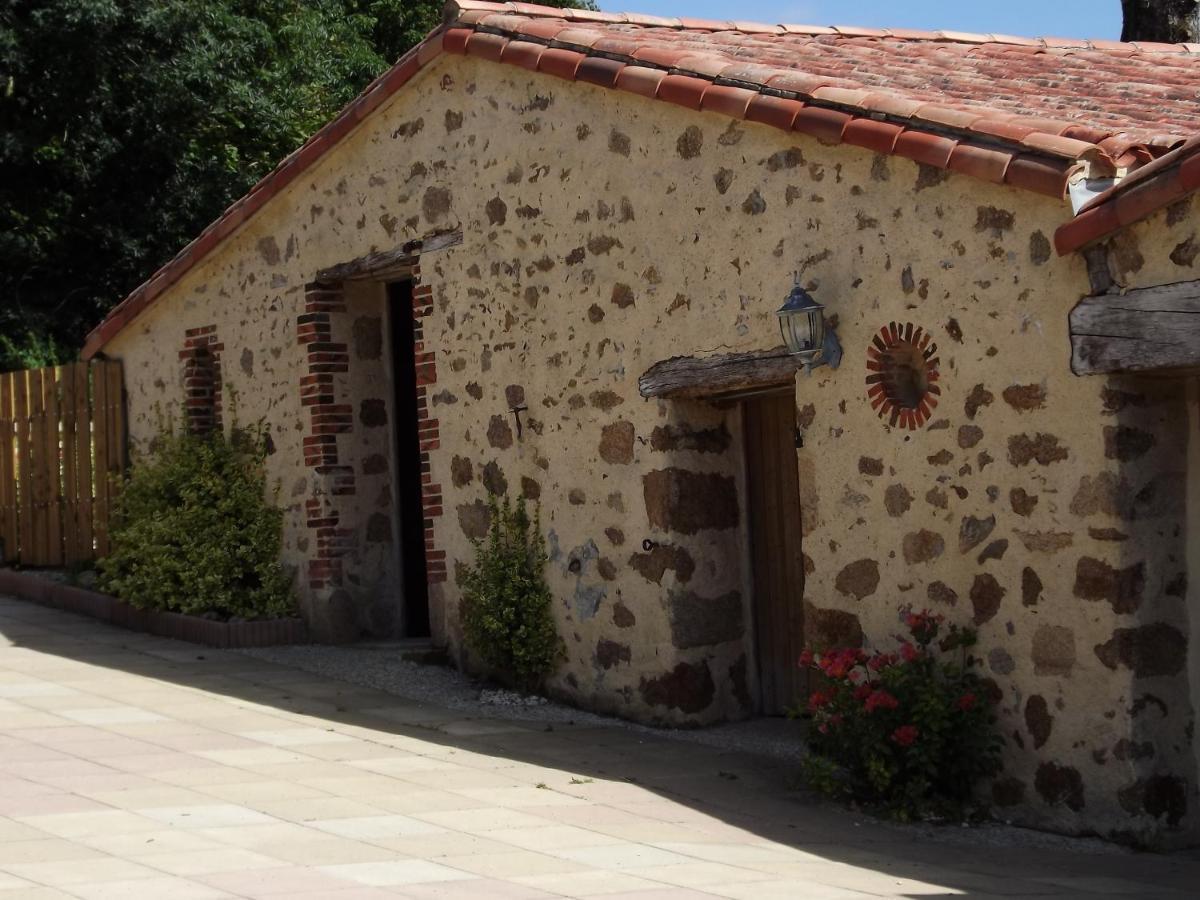 Bed and Breakfast La Basse Monniere Sevremont Exterior foto