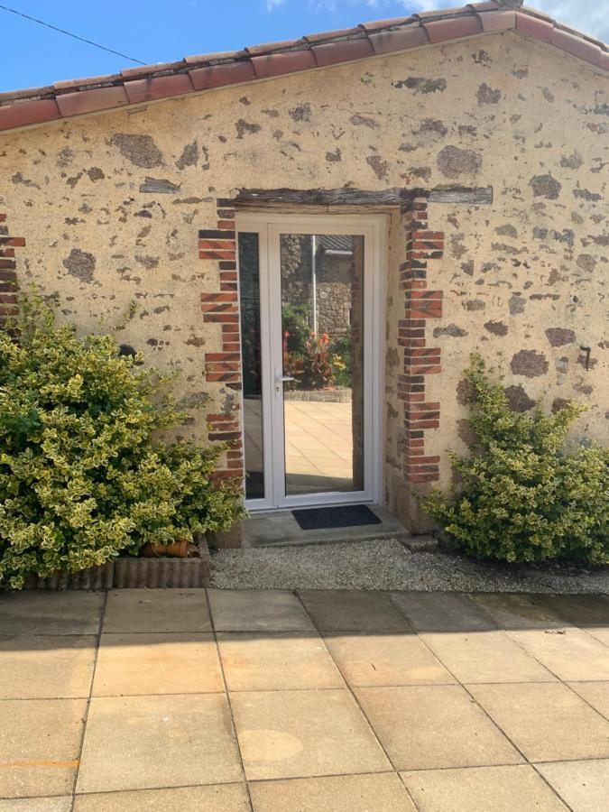 Bed and Breakfast La Basse Monniere Sevremont Exterior foto